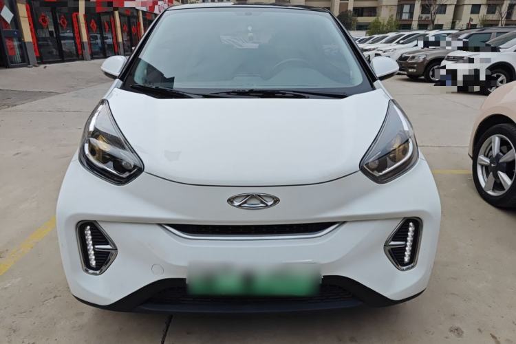 Used Chery Little Ant 2022 Restyled Version Sweet Pink Edition Half-Sugar Version 30.6 kWh 30 kW 301 km Front