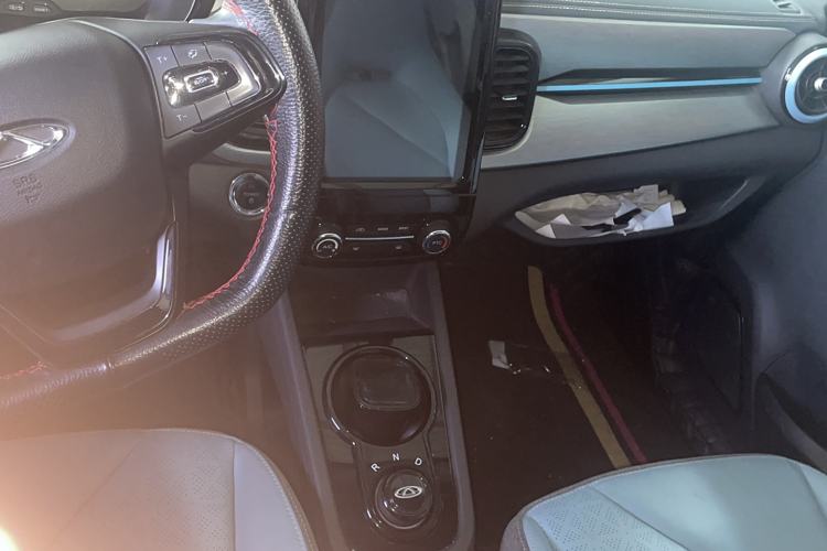 Used Chery Little Ant 2022 Sweet Pink Edition Half-Sugar Version Lithium Iron Phosphate 29.2 kWh 30 kW 301 km Gear Lever