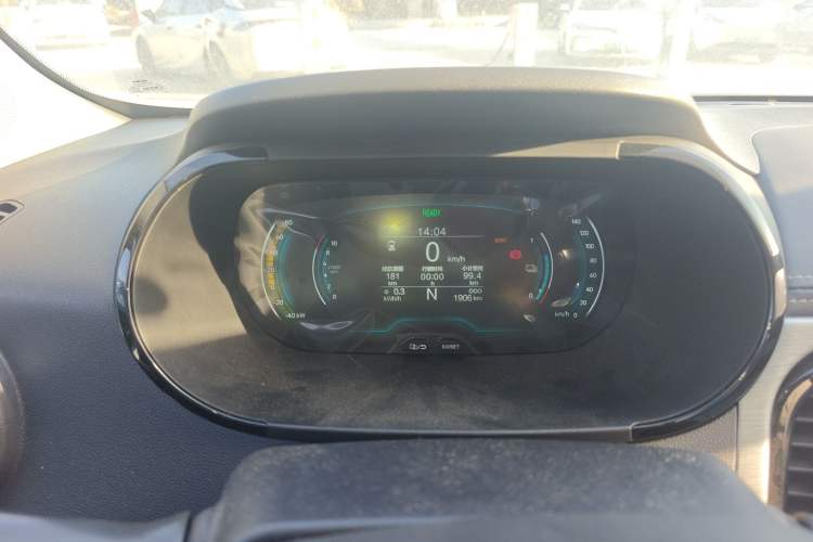 Used Chery Little Ant 2022 Sweet Pink Edition Full-Sugar Version 3-Cell Lithium 30kW 301km Instrument Cluster