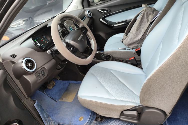 Used Chery Little Ant 2022 Revised Version Sweet Pink Edition Low-Sugar Version 30.6 kWh 30 kW 301 km Left Front Seat