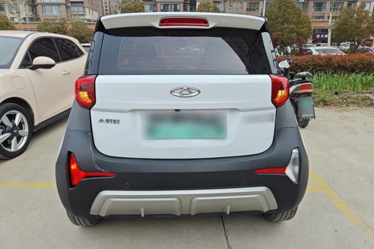 Used Chery Little Ant 2022 Restyled Version Sweet Pink Edition Half-Sugar Version 30.6 kWh 30 kW 301 km Rear
