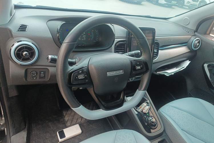 Used Chery Little Ant 2022 Sweet Pink Edition Half-Sugar Version 3-Cell Lithium 30kW 408km Steering Wheel