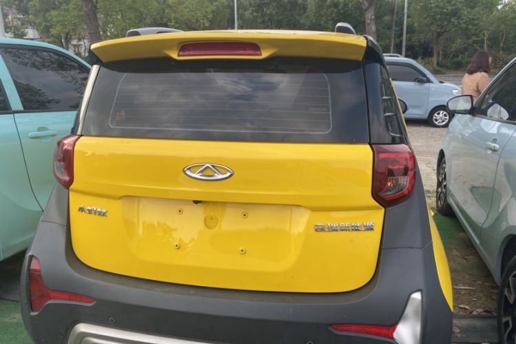 Used Chery Little Ant 2022 Sweet Pink Edition Full-Sugar Version Lithium Iron Phosphate 30 kW 301 km Exterior 5