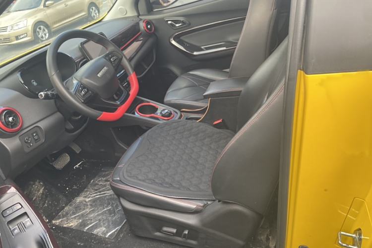 Used Chery Little Ant 2022 Sweet Pink Edition Full-Sugar Version Lithium Iron Phosphate 30 kW 301 km Interior 4