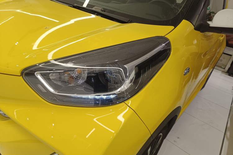 Used Chery Little Ant 2022 Sweet Pink Edition Half-Sugar Version Lithium Iron Phosphate 30 kW 301 km Left Front Headlight