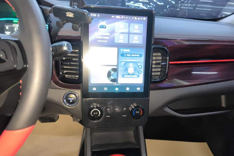 Used Chery Little Ant 2023 251km True Love Edition Lithium Iron Phosphate Audio And AC Panel