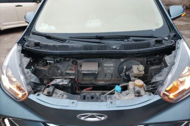 Used Chery Little Ant 2023 251km True Love Edition Lithium Iron Phosphate Engine Bay