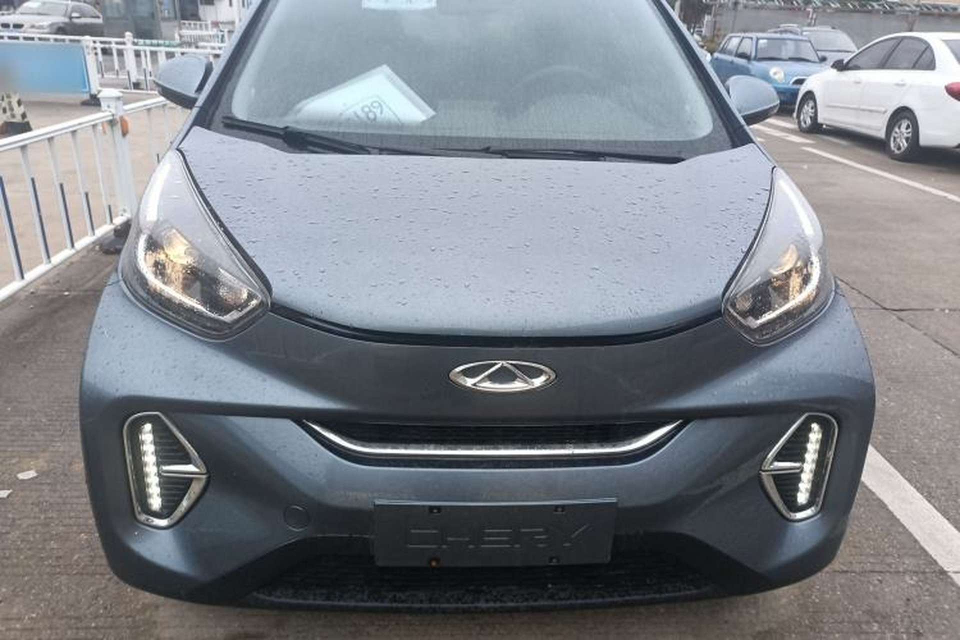Used Chery Little Ant 2023 Updated Version 251 km Love Edition Lithium Iron Phosphate Front
