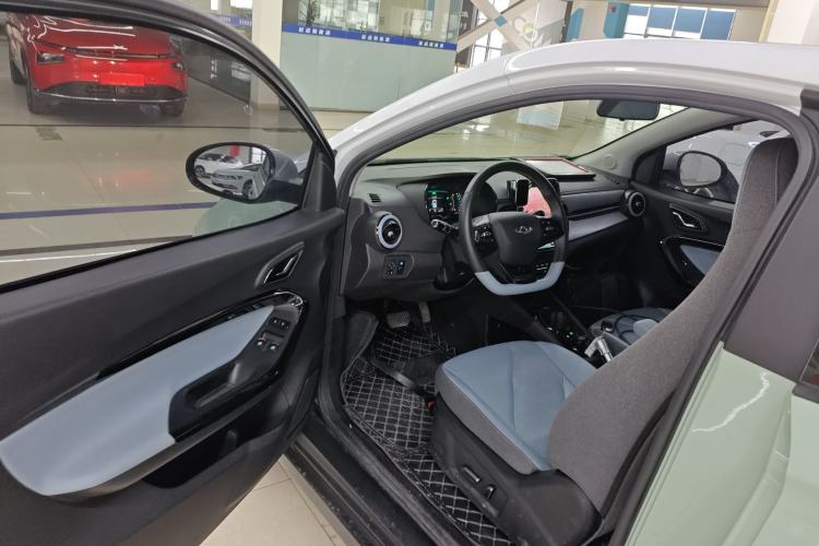 Used Chery Little Ant 2023 301km True Love Plus Version Lithium Iron Phosphate Driver Seat