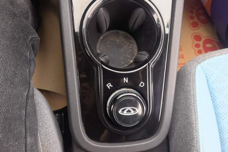 Used Chery Little Ant 2023 251km True Love Edition Lithium Iron Phosphate Gear Lever