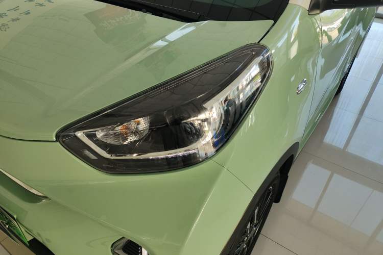 Used Chery Little Ant 2023 251km True Love Edition Lithium Iron Phosphate Left Front Headlight