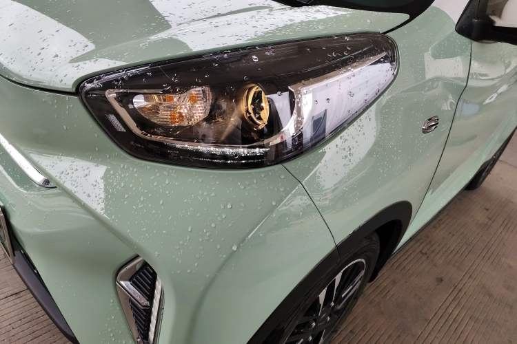 Used Chery Little Ant 2023 301km True Love Plus Version Lithium Iron Phosphate Left Front Headlight