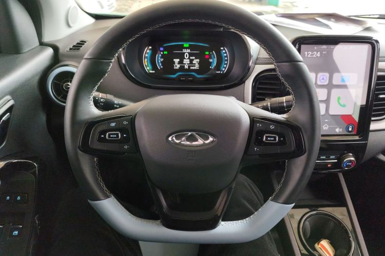 Used Chery Little Ant 2023 301km True Love Plus Version Lithium Iron Phosphate Steering Wheel