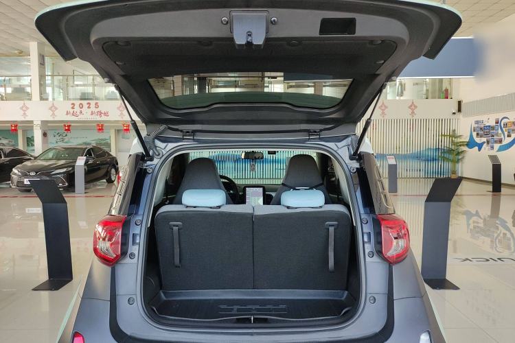 Used Chery Little Ant 2023 251km True Love Edition Lithium Iron Phosphate Trunk