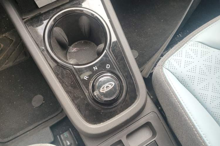 Used Chery Little Ant 2023 251km True Love Edition Lithium Iron Phosphate Gear Lever