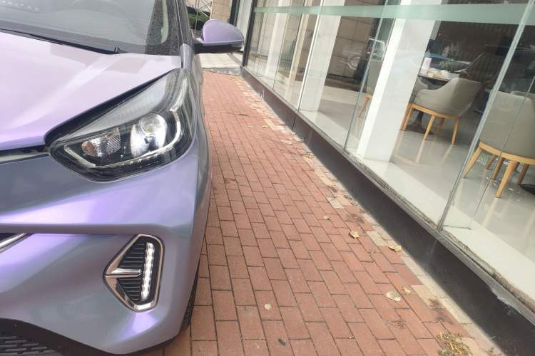 Used Chery Little Ant 2023 251km True Love Edition Lithium Iron Phosphate Left Front Headlight