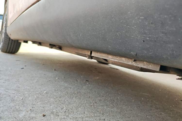Used Chery Little Ant 2023 301km True Love Plus Version Lithium Iron Phosphate Left Side Sill