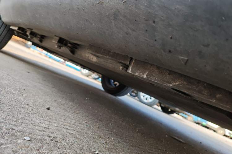 Used Chery Little Ant 2023 301km True Love Plus Version Lithium Iron Phosphate Right Side Sill