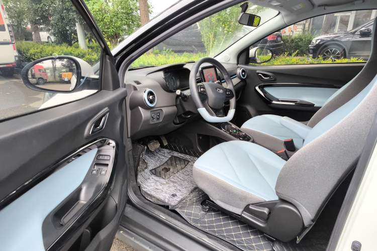 Used Chery Little Ant 2023 251km True Love Edition Lithium Iron Phosphate Driver Seat