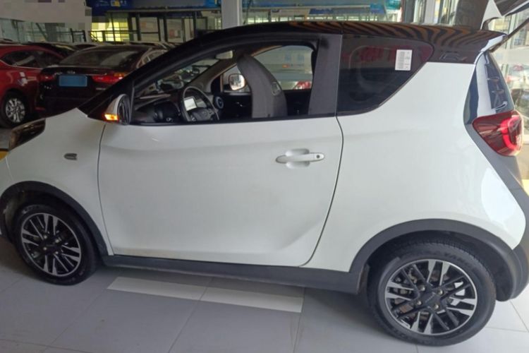 Used Chery Little Ant 2023 251km True Love Edition Lithium Iron Phosphate Exterior 5