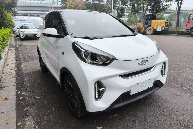 Used Chery Little Ant 2023 251km True Love Edition Lithium Iron Phosphate Front Right 45 Deg