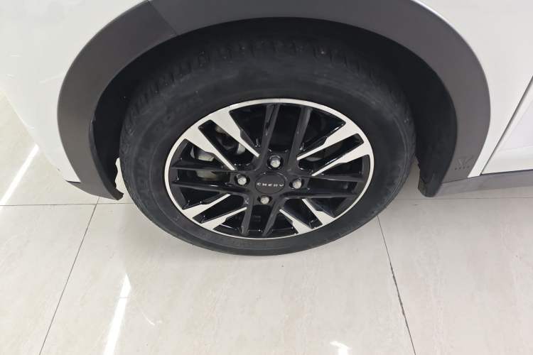 Used Chery Little Ant 2023 251km True Love Edition Lithium Iron Phosphate Left Front Wheel Hub