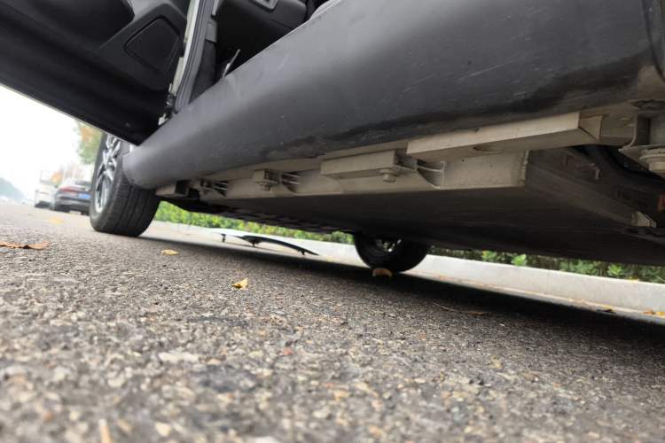 Used Chery Little Ant 2023 251km True Love Edition Lithium Iron Phosphate Left Side Sill