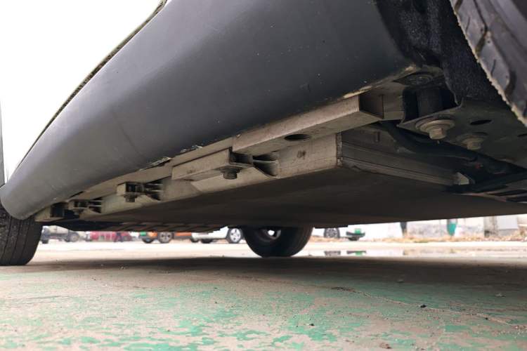 Used Chery Little Ant 2023 251km True Love Edition Lithium Iron Phosphate Left Side Sill