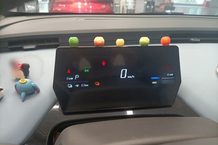 Used Chery Little Ant 2024 321km - Only Love Edition Interior 2