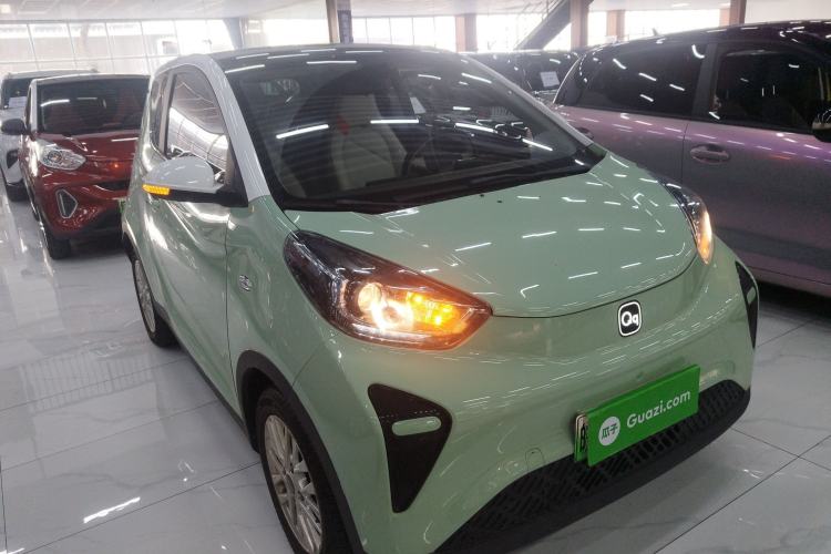 Used Chery Little Ant 2024 321km Love Edition Front Right 45 Deg