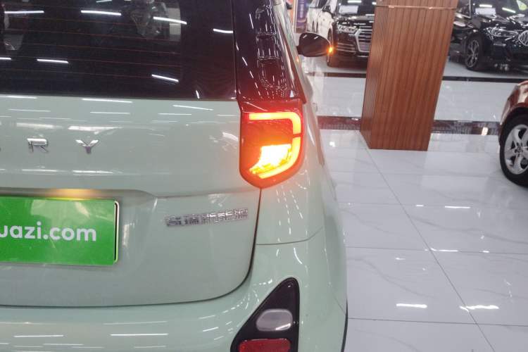 Used Chery Little Ant 2024 321km Love Edition Right Rear Taillight