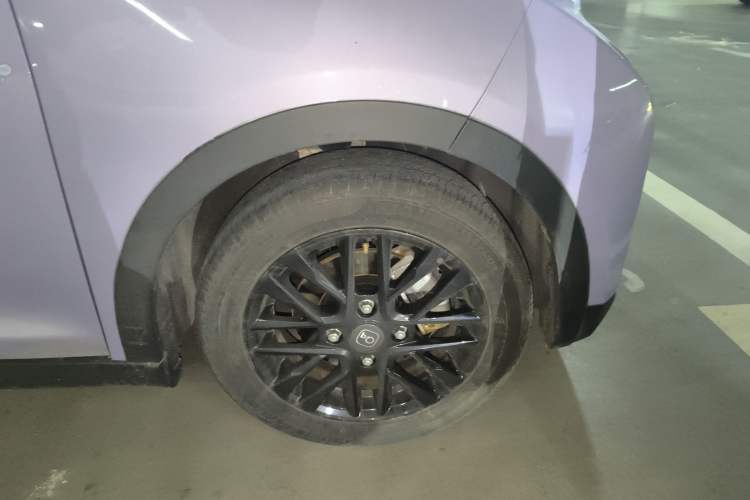Used Chery Little Ant 2024 Facelifted 321km Beloved Edition Right Front Wheel Hub