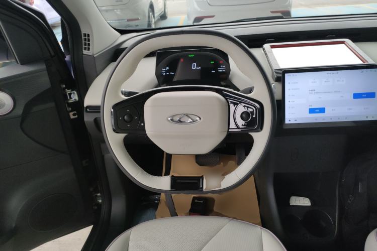 Used Chery Little Ant 2024 Revised Edition Youth Version 321 km Cool Love Edition 29.23 kWh Steering Wheel