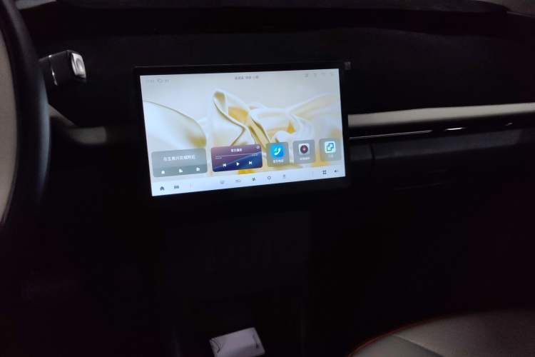 Used Chery Little Ant 2024 Refreshed Version Youth Edition 321 km Beloved Edition 29.23 kWh Audio And AC Panel