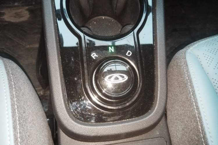 Used Chery Little Ant 2024 Revised Version Youth Edition 251 km True Love Edition 25.05 kWh Gear Lever