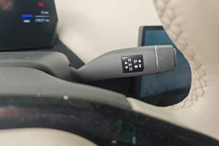 Used Chery Little Ant 2024 321km Love Edition Gear Lever