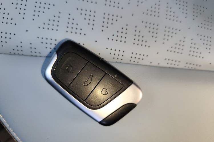Used Chery Little Ant 2024 Revised Version Youth Edition 251 km True Love Edition 25.05 kWh Interior 1