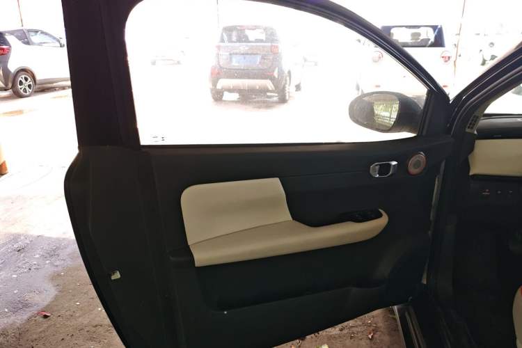 Used Chery Little Ant 2024 Refreshed Version Youth Edition 321 km Beloved Edition 29.23 kWh Interior 8