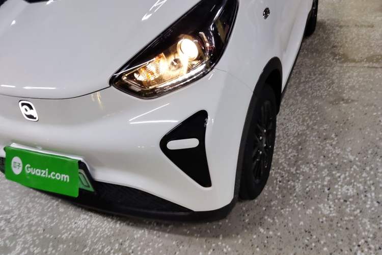 Used Chery Little Ant 2024 Refreshed Version Youth Edition 321 km Beloved Edition 29.23 kWh Left Front Headlight