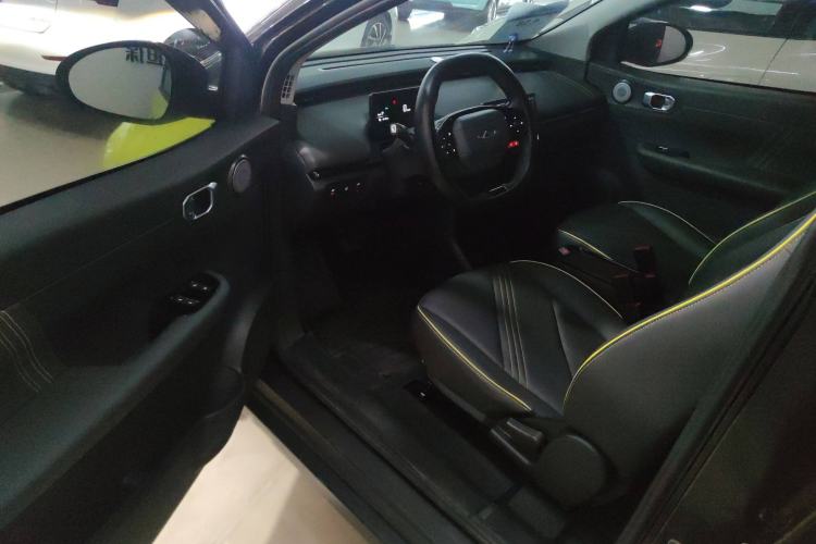 Used Chery Little Ant 2024 Youth Edition 321 km Range Cool Love Version 29.23 kWh Interior 2