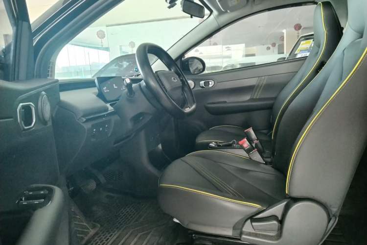 Used Chery Little Ant 2024 Youth Edition 321 km Range Cool Love Version 29.23 kWh Left Front Seat