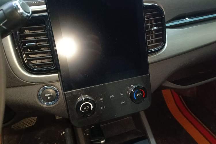 Used Chery Little Ant 2025 Model, 251km Favorite Edition, 25.05kWh Audio And AC Panel