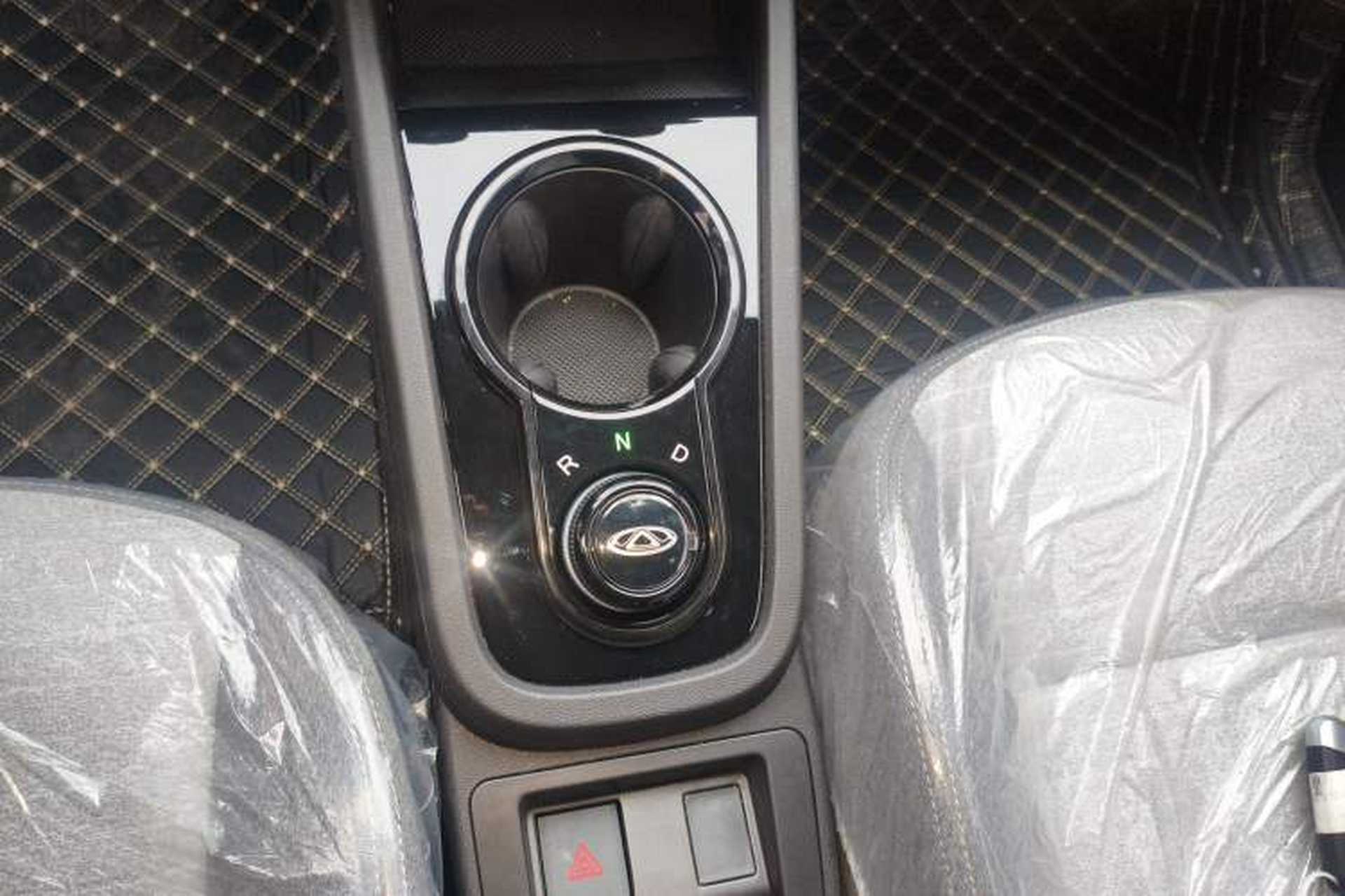 Used Chery Little Ant 2025 Model, 251km Favorite Edition, 25.05kWh Gear Lever