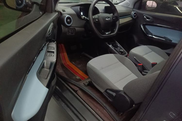 Used Chery Little Ant 2025 Model, 251km Favorite Edition, 25.05kWh Interior 3