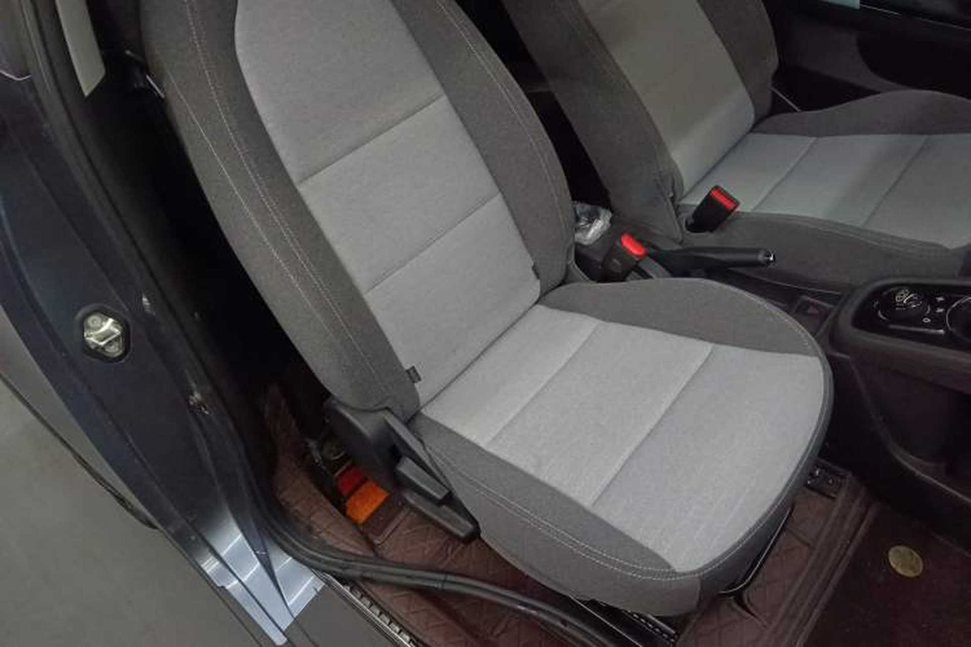 Used Chery Little Ant 2025 Model, 251km Favorite Edition, 25.05kWh Right Front Seat