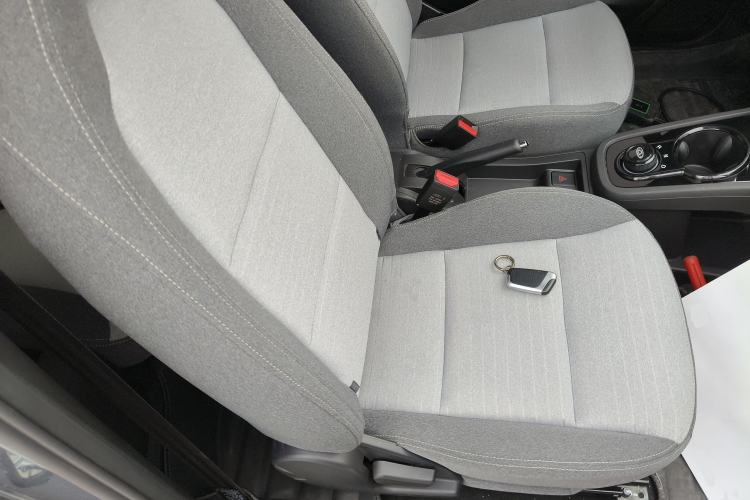 Used Chery Little Ant 2025 Model, 251km Favorite Edition, 25.05kWh Right Front Seat