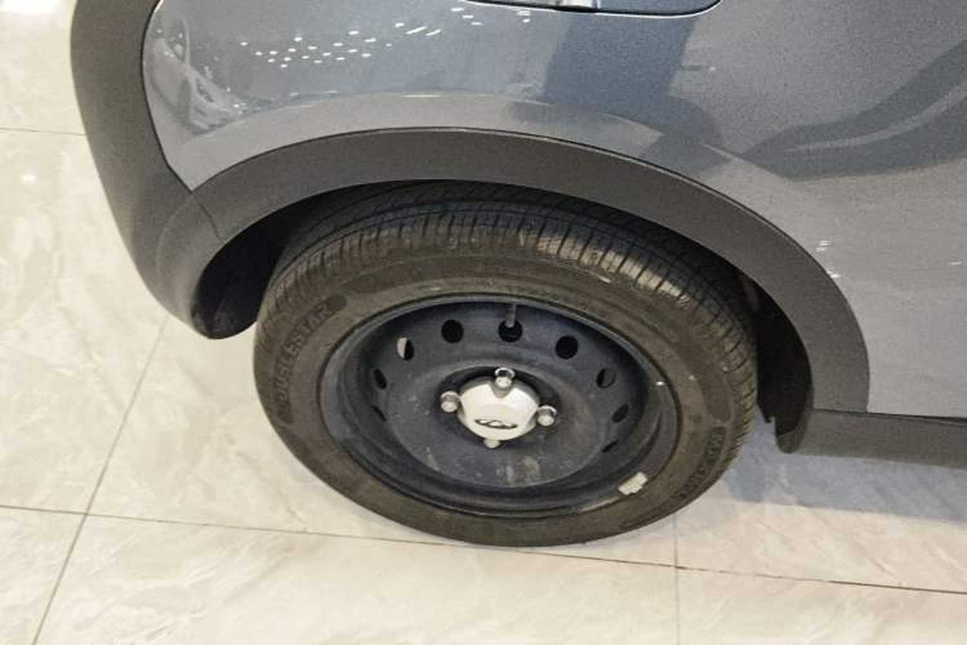 Used Chery Little Ant 2025 Model, 251km Favorite Edition, 25.05kWh Right Rear Wheel Hub