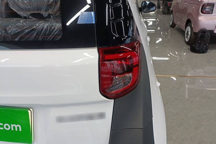 Used Chery Little Ant 2025 Model, 251km Favorite Edition, 25.05kWh Right Rear Taillight
