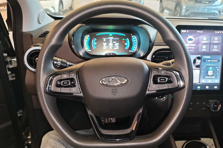 Used Chery Little Ant 2025 Model, 251km Favorite Edition, 25.05kWh Steering Wheel