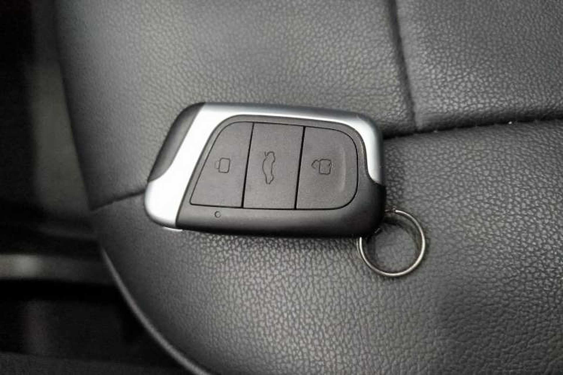 Used Chery Little Ant 2025 Model, 251km Favorite Edition, 25.05kWh Vehicle Key